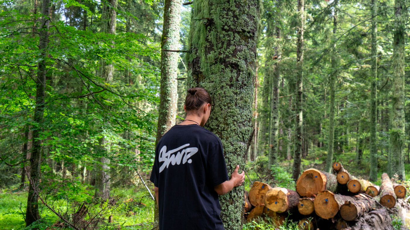 Atelier de sylvothérapie — bain de forêt animé par Aurore Rosso à Doucy-Valmorel pendant la Semaine du Bien-être